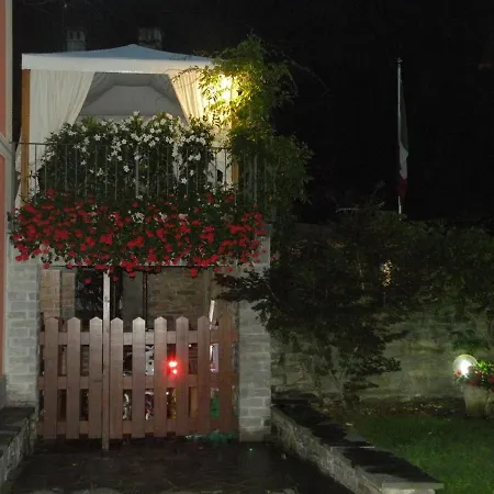 Dimora D'artista Bed & Breakfast 4*