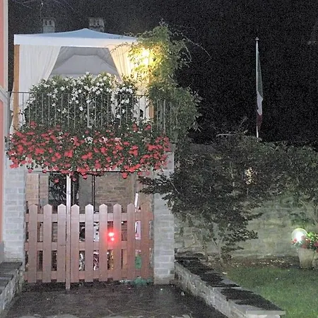 Dimora D'artista Bed & Breakfast 4*