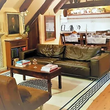 Dimora D'artista Bed & Breakfast 4*